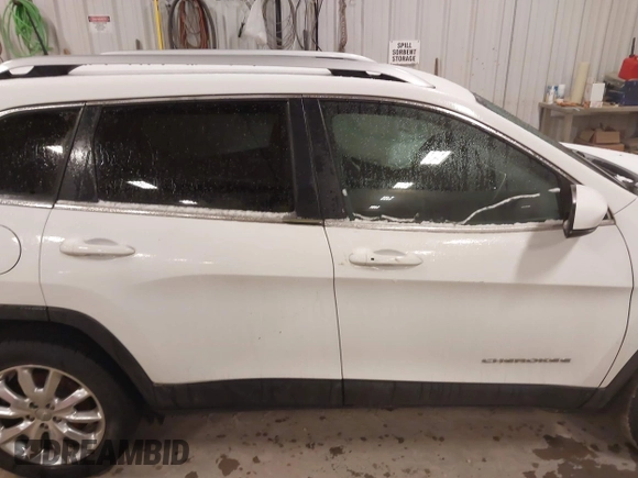 2017 Jeep Cherokee Limited z VIN 1C4PJMDS3HW530468, wystawiony jako IAAI lot #41517178 z przebiegiem 81 772 mil mil oraz . Historia ofert i sprzedaży dostępna na DreamBid. Obrazek 12.