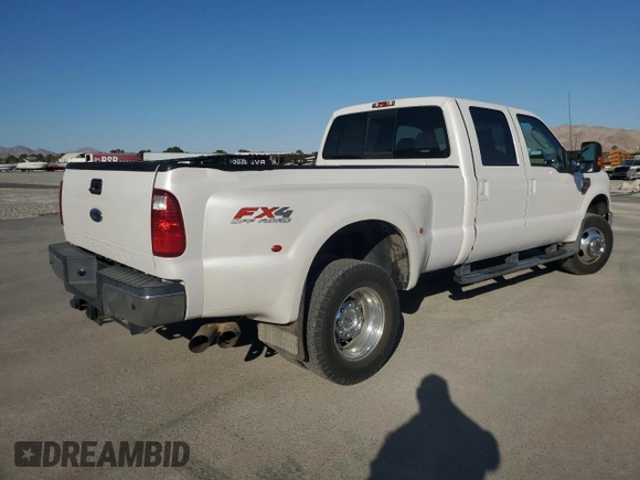 2010 Ford F-350 XL z VIN 1FTWW3DR8AEA52029, wystawiony jako Copart lot #72722354 z przebiegiem 38 030 mil mil oraz Szkoda całkowita • Salvage title. Historia ofert i sprzedaży dostępna na DreamBid. Obrazek 3.