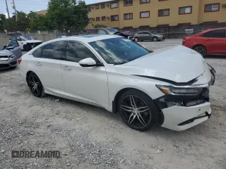 2021 Honda Accord Touring with VIN 1HGCV2F97MA027102, listed as a Copart auction lot 58820925 with 32,457 mi miles and Non repairable. Bid and sale history available at DreamBid. Image 4.