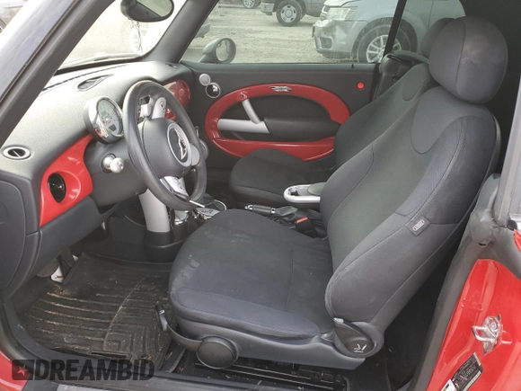 2008 MINI Convertible with VIN WMWRF33588TG17946, listed as a Copart auction lot 41875965 with 58,741 mi miles and Salvage title. Bid and sale history available at DreamBid. Image 7.