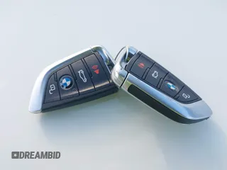 2019 BMW 3 Series 330i xDrive with VIN WBA5R7C51KFH13436, listed as a IAAI auction lot 41674961 with 40,672 mi miles. Bid and sale history available at carsss.com. Image 11.