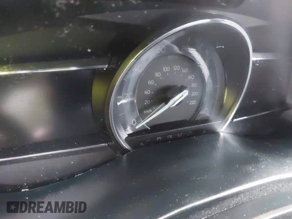 2018 Ford Explorer Limited с VIN 1FM5K8FHXJGB98294, выставлен на аукционе IAAI как лот 42207248 с пробегом Не указан миль и . История ставок и продаж доступна на DreamBid. Изображение 15.