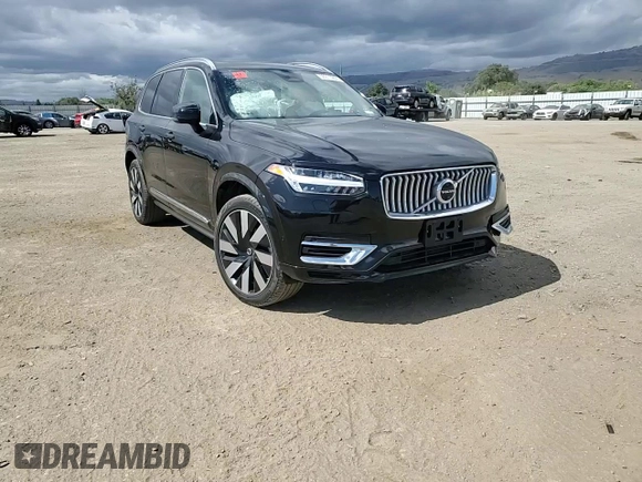 2023 Volvo XC90 Plus Bright Theme z VIN YV4H60CN0P1959375, wystawiony jako Copart lot #56911955 z przebiegiem 18 874 mil mil oraz Szkoda całkowita • Salvage title. Historia ofert i sprzedaży dostępna na DreamBid. Obrazek 14.