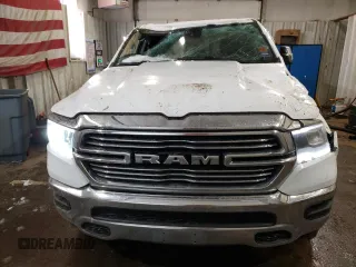 2020 Ram 1500 Laramie with VIN 1C6SRFDT6LN303837, listed as a Copart auction lot 86339224 with 87,515 mi miles and Salvage Title. Bid and sale history available at carsss.com. Image 5.