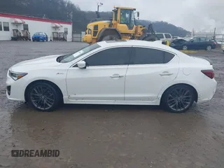 2022 Acura ILX Premium with VIN 19UDE2F82NA005781, listed as a IAAI auction lot 42002849 with 24,795 mi miles and . Bid and sale history available at DreamBid. Image 13.