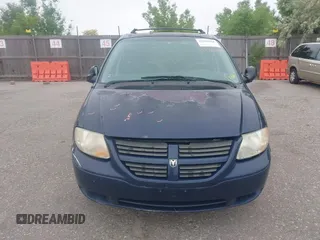 2005 Dodge Caravan SE with VIN 1D4GP24R95B420644, listed as a IAAI auction lot 42302868 with 256,701 mi miles and . Bid and sale history available at DreamBid. Image 12.