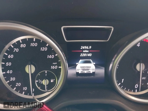 2014 Mercedes-Benz M 350 with VIN 4JGDA2EBXEA385648, listed as a IAAI auction lot 41949867 with 228,140 mi miles and . Bid and sale history available at DreamBid. Image 7.