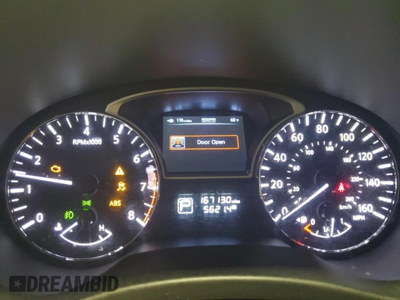 2013 Nissan Pathfinder Platinum with VIN 5N1AR2MM5DC637162, listed as a Copart auction lot 62427595 with 167,130 mi miles and Salvage title. Bid and sale history available at DreamBid. Image 9.