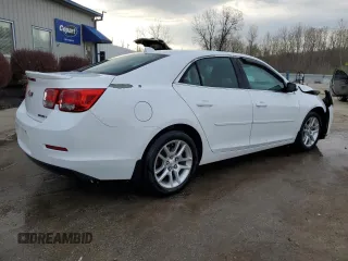 2013 Chevrolet Malibu LT with VIN 1G11C5SA6DF304217, listed as a Copart auction lot 50399735 with 215,450 mi miles and Salvage Title. Bid and sale history available at DreamBid. Image 3.