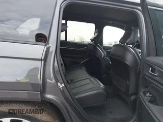 2022 Jeep Grand Cherokee Overland with VIN 1C4RJHDG1N8605700, listed as a IAAI auction lot 41475738 with 46,302 mi miles and . Bid and sale history available at DreamBid. Image 8.