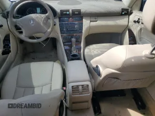 2007 Mercedes-Benz C 350 Sport z VIN WDBRF56H47F886961, wystawiony jako Copart lot #54680545 z przebiegiem 118 218 mil mil oraz Szkoda całkowita • Salvage title. Historia ofert i sprzedaży dostępna na DreamBid. Obrazek 8.
