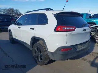 2017 Jeep Cherokee Altitude с VIN 1C4PJLAB0HW507745, выставлен на аукционе IAAI как лот 41360572 с пробегом 102 620 миль миль и . История ставок и продаж доступна на DreamBid. Изображение 3.