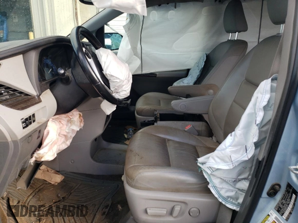 2016 Toyota Sienna Ltd with VIN 5TDDK3DC9GS130111, listed as a Copart auction lot 47661535 with 0 mi miles and Salvage Title. Bid and sale history available at carsss.com. Image 7.