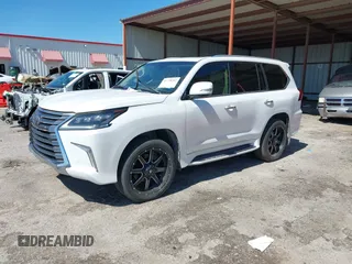 2017 Lexus LX 570 z VIN JTJHY7AX4H4243313, wystawiony jako IAAI lot #41738205 z przebiegiem 88 773 mil mil oraz . Historia ofert i sprzedaży dostępna na DreamBid. Obrazek 17.