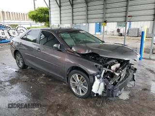 2015 Toyota Camry XLE z VIN 4T1BF1FKXFU002986, wystawiony jako Copart lot #56535815 z przebiegiem 163 382 mil mil oraz Szkoda całkowita • Salvage title. Historia ofert i sprzedaży dostępna na DreamBid. Obrazek 4.