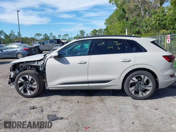 2022 Audi e-tron Premium with VIN WA1AAAGE1NB012253, listed as a IAAI auction lot 41424316 with 23,667 mi miles. Bid and sale history available at carsss.com. Image 15.