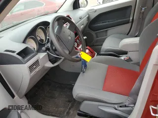 2007 Dodge Caliber SXT z VIN 1B3HB48B07D580803, wystawiony jako Copart lot #76931074 z przebiegiem 146 833 mil mil oraz Szkoda całkowita • Salvage title. Historia ofert i sprzedaży dostępna na DreamBid. Obrazek 7.