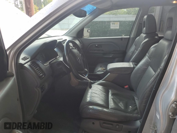 2003 Honda Pilot EX z VIN 2HKYF18593H563871, wystawiony jako Copart lot #55968445 z przebiegiem 213 637 mil mil oraz Szkoda całkowita • Salvage title. Historia ofert i sprzedaży dostępna na DreamBid. Obrazek 7.