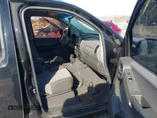 2007 Nissan Xterra S z VIN 5N1AN08U87C534736, wystawiony jako IAAI lot #41843587 z przebiegiem 160 762 mil mil oraz . Historia ofert i sprzedaży dostępna na DreamBid. Obrazek 5.