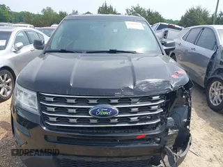 2017 Ford Explorer z VIN 1FM5K7B8XHGE26935, wystawiony jako IAAI lot #42267393 z przebiegiem 95 901 mil mil oraz . Historia ofert i sprzedaży dostępna na DreamBid. Obrazek 12.