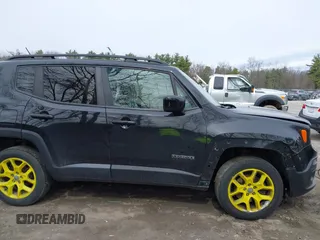 2017 Jeep Renegade Latitude with VIN ZACCJBBB5HPE89005, listed as a IAAI auction lot 41922774 with 110,068 mi miles. Bid and sale history available at carsss.com. Image 13.