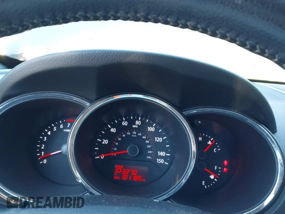 2013 Kia Sorento EX with VIN 5XYKU4A27DG414560, listed as a IAAI auction lot 41368699 with 101,185 mi miles and . Bid and sale history available at carsss.com. Image 7.