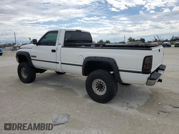 1995 Dodge 2500 with VIN 1B7KF26C9SS304696, listed as a Copart auction lot 46612625 with 217,760 mi miles and Salvage Title. Bid and sale history available at carsss.com. Image 2.