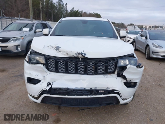 2018 Jeep Grand Cherokee Laredo E with VIN 1C4RJEAG6JC339813, listed as a IAAI auction lot 41239612 with 109,443 mi miles. Bid and sale history available at carsss.com. Image 12.