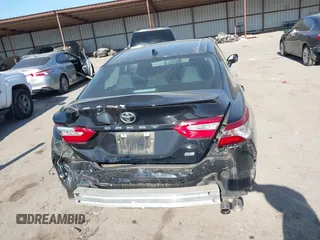 2019 Toyota Camry LE z VIN 4T1B11HK5KU746677, wystawiony jako IAAI lot #41968272 z przebiegiem 78 064 mil mil oraz . Historia ofert i sprzedaży dostępna na DreamBid. Obrazek 16.