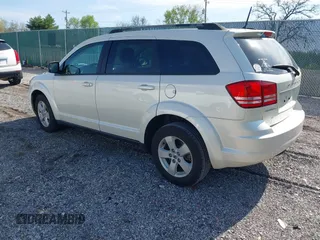 2018 Dodge Journey SE z VIN 3C4PDCAB9JT444292, wystawiony jako IAAI lot #41902314 z przebiegiem 90 538 mil mil oraz . Historia ofert i sprzedaży dostępna na DreamBid. Obrazek 3.