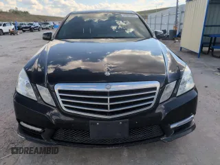 2012 Mercedes-Benz E 350 Luxury z VIN WDDHF5KB0CA590301, wystawiony jako Copart lot #56599885 z przebiegiem 115 802 mil mil oraz Szkoda całkowita • Salvage title. Historia ofert i sprzedaży dostępna na DreamBid. Obrazek 5.