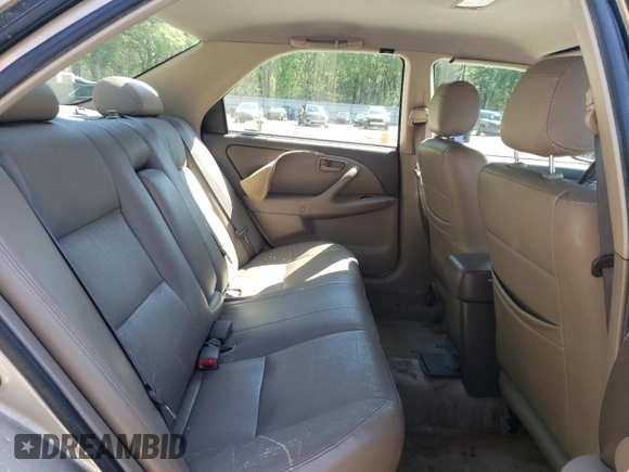 2000 Toyota Camry CE with VIN JT2BG22K9Y0452547, listed as a Copart auction lot 52342835 with 191,788 mi miles and Salvage Title. Bid and sale history available at carsss.com. Image 10.
