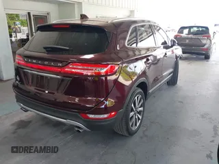 2019 Lincoln MKC Reserve with VIN 5LMCJ3C94KUL50192, listed as a IAAI auction lot 42217678 with 21,344 mi miles and . Bid and sale history available at DreamBid. Image 4.