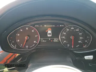 2016 Audi A8 Sport z VIN WAU43AFD7GN005425, wystawiony jako Copart lot #58781405 z przebiegiem 139 435 mil mil oraz Szkoda całkowita • Salvage title. Historia ofert i sprzedaży dostępna na DreamBid. Obrazek 9.
