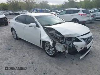 2013 Lexus ES 250 с VIN JTHBK1GG2D2005656, выставлен на аукционе IAAI как лот 41963124 с пробегом 172 245 миль миль и . История ставок и продаж доступна на DreamBid. Изображение 1.