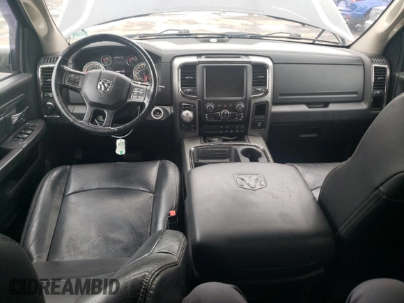 2016 Ram 1500 Sport z VIN 1C6RR7MT9GS151547, wystawiony jako Copart lot #59513865 z przebiegiem 110 763 mil mil oraz Szkoda całkowita • Salvage title. Historia ofert i sprzedaży dostępna na DreamBid. Obrazek 8.