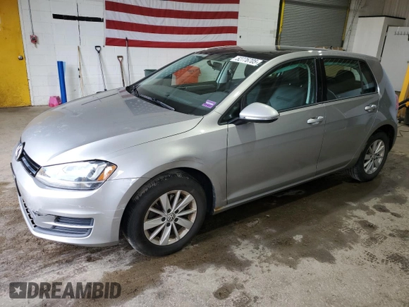 2015 Volkswagen Golf TSI S z VIN 3VW217AU1FM043491, wystawiony jako Copart lot #52776705 z przebiegiem 72 039 mil mil oraz Szkoda całkowita • Salvage title. Historia ofert i sprzedaży dostępna na DreamBid. Obrazek 1.