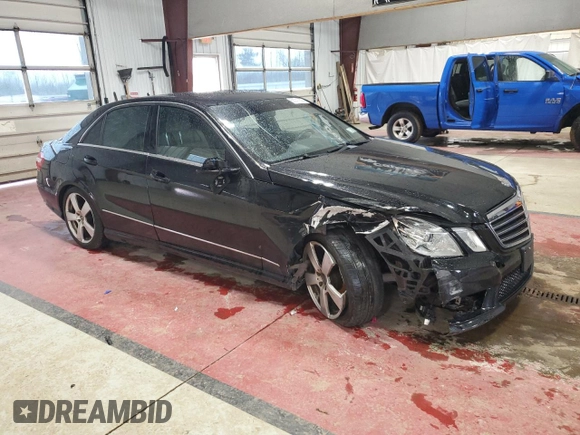 2011 Mercedes-Benz E 350 Luxury z VIN WDDHF8HB4BA355794, wystawiony jako Copart lot #55311855 z przebiegiem 120 843 mil mil oraz Szkoda całkowita • Salvage title. Historia ofert i sprzedaży dostępna na DreamBid. Obrazek 4.