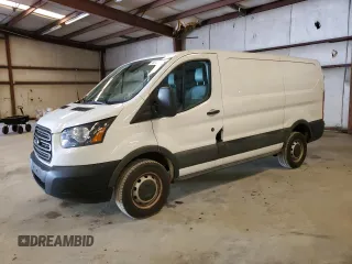 2016 Ford Transit Cargo with VIN 1FTYR1ZM3GKA64620, listed as a Copart auction lot 44920645 with 132,952 mi miles and Salvage title. Bid and sale history available at DreamBid. Image 1.
