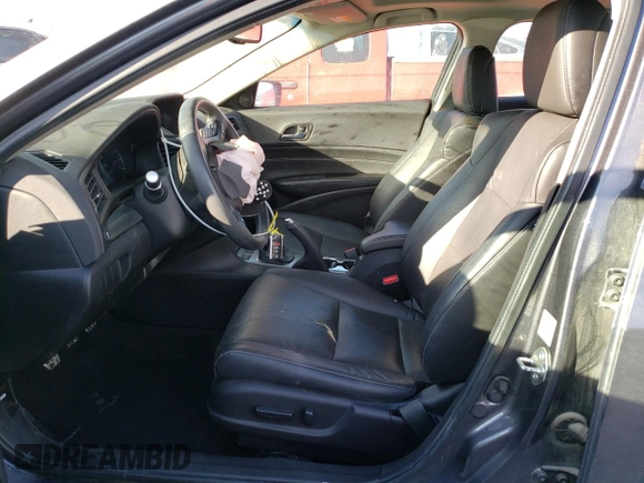 2015 Acura ILX Premium z VIN 19VDE2E52FE000271, wystawiony jako Copart lot #76633154 z przebiegiem 49 646 mil mil oraz Szkoda całkowita • Salvage title. Historia ofert i sprzedaży dostępna na DreamBid. Obrazek 7.