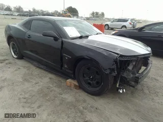 2013 Chevrolet Camaro LS with VIN 2G1FE1E31D9200023, listed as a IAAI auction lot 41514945 with 175,400 mi miles. Bid and sale history available at carsss.com. Image 1.