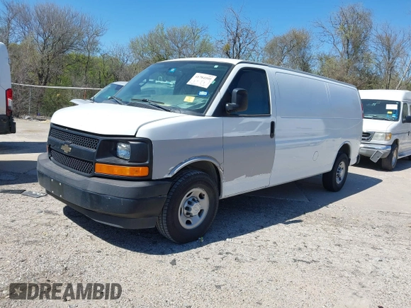 2017 Chevrolet Express Cargo Van with VIN 1GCWGBFFXH1139037, listed as a IAAI auction lot 41784999 with 198,660 mi miles. Bid and sale history available at carsss.com. Image 20.