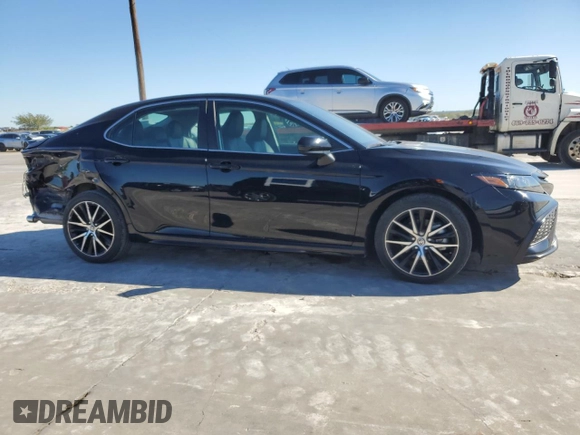 2021 Toyota Camry SE Nightshade with VIN 4T1G11AK6MU583802, listed as a Copart auction lot 79414024 with 6,827 mi miles and Salvage Title. Bid and sale history available at DreamBid. Image 4.