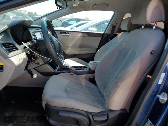 2016 Hyundai Sonata SE z VIN 5NPE24AF7GH365881, wystawiony jako Copart lot #49888055 z przebiegiem 181 106 mil mil oraz Szkoda całkowita • Salvage title. Historia ofert i sprzedaży dostępna na DreamBid. Obrazek 7.