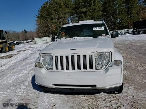 2011 Jeep Liberty Sport with VIN 1J4PN2GK0BW521328, listed as a Copart auction lot 43013265 with 0 mi miles and Salvage Title. Bid and sale history available at carsss.com. Image 12.