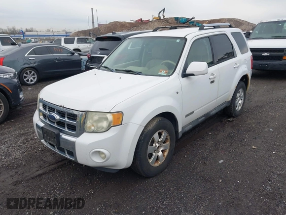 2008 Ford Escape Limited with VIN 1FMCU94178KE46120, listed as a IAAI auction lot 42046936 with 173,658 mi miles. Bid and sale history available at carsss.com. Image 2.