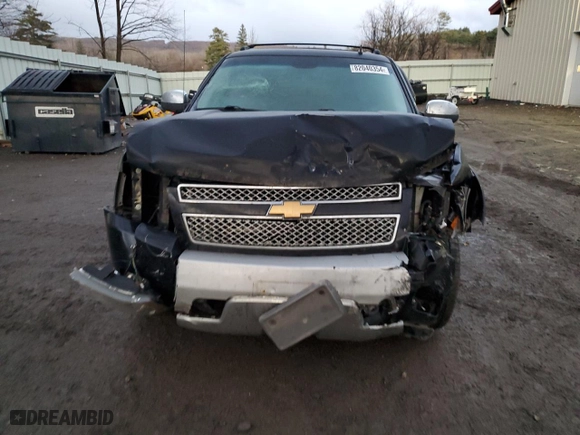 2012 Chevrolet Avalanche LT with VIN 3GNTKFE74CG294431, listed as a Copart auction lot 82040354 with 0 mi miles and Salvage Title. Bid and sale history available at carsss.com. Image 5.
