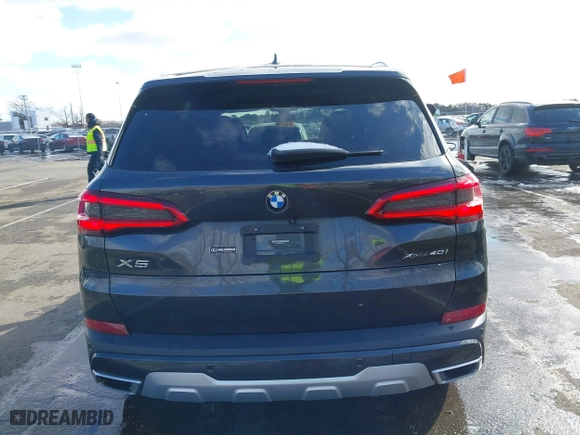 2019 BMW X5 xDrive40i with VIN 5UXCR6C55KLL51239, listed as a IAAI auction lot 41519315 with 49,943 mi miles. Bid and sale history available at carsss.com. Image 16.