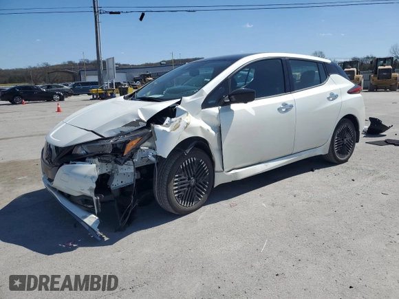 2024 Nissan LEAF SV Plus z VIN 1N4CZ1CV6RC554676, wystawiony jako Copart lot #50208455 z przebiegiem 2 920 mil mil oraz Szkoda całkowita • Salvage title. Historia ofert i sprzedaży dostępna na DreamBid. Obrazek 1.