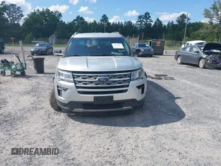 2018 Ford Explorer XLT z VIN 1FM5K8D81JGA36587, wystawiony jako IAAI lot #42534483 z przebiegiem 132 667 mil mil oraz . Historia ofert i sprzedaży dostępna na DreamBid. Obrazek 12.